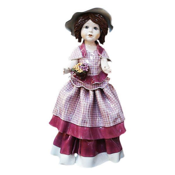 Фарфоровая статуэтка Кукла держащая кашпо с цветами