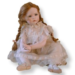 Фарфоровая Статуэтка кукла Виолетта