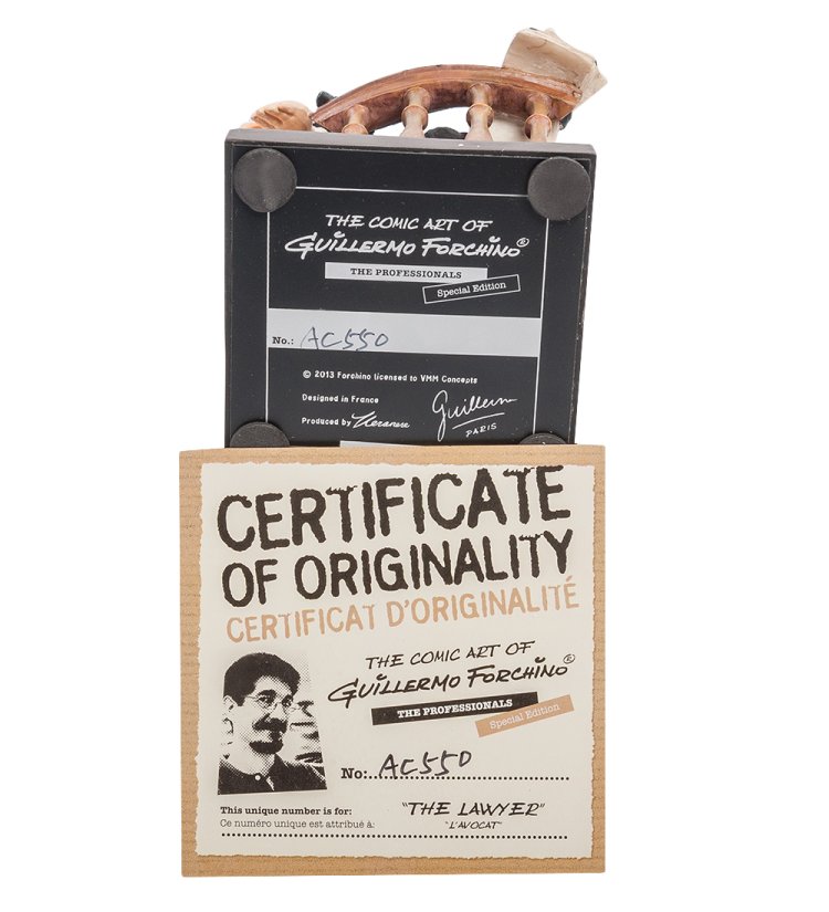 Маленькая Статуэтка Серьезный Адвокат - The Lawyer Forchino FO-84001, сертификат