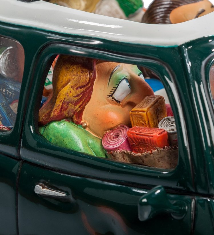 Статуэтка Автомобиль Моя первая любовь - My First Love Forchino FO-85062, вид деталей