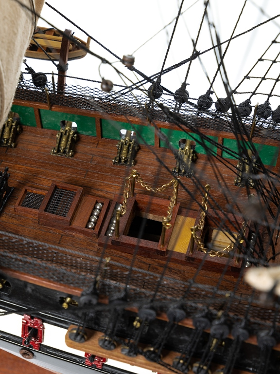 Модель парусного корабля USS Constitution, США, 100 см HQ-23, увеличенный вид деталей