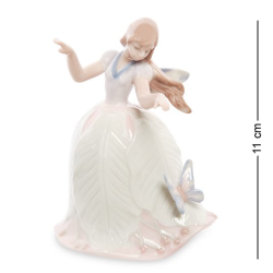 Фарфоровая фигурка Танцующая Эльфина с бабочкой