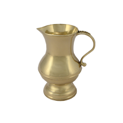 Золотой кувшин из латуни