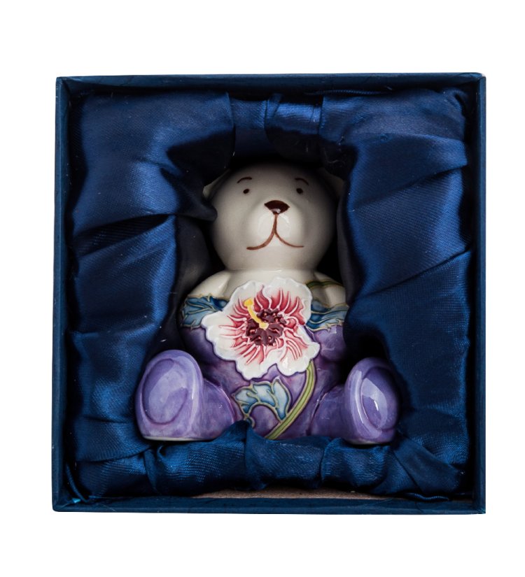 Фигурка из фарфора синий Медвежонок с цветами Pavone JP-98/48, фотография в упаковке
