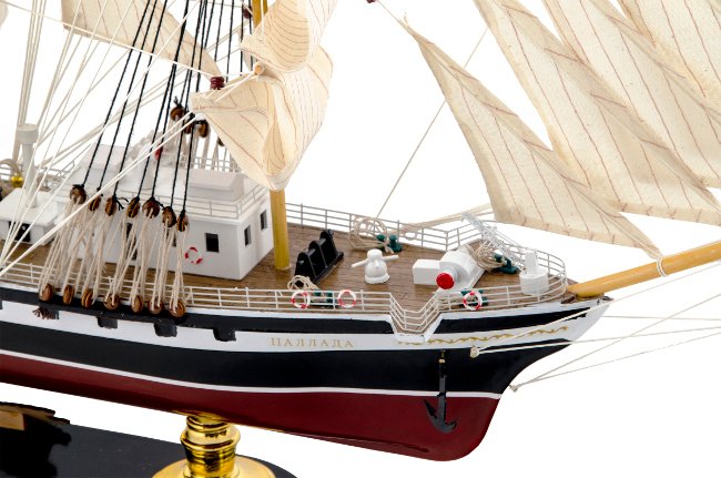 Модель парусного корабля Паллада 80 см, фотография носа корабля