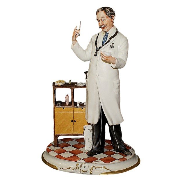 Статуэтка из фарфора Врач - Терапевт La Medea 703/MED