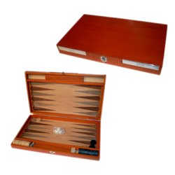 Игровой набор в нарды