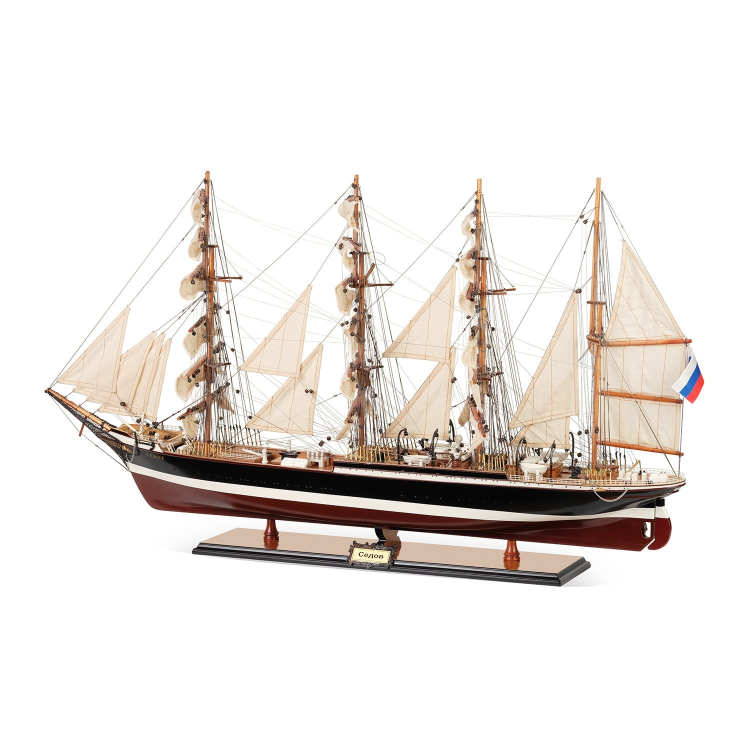 Модель парусного корабля Седов 110 см, вид сзади