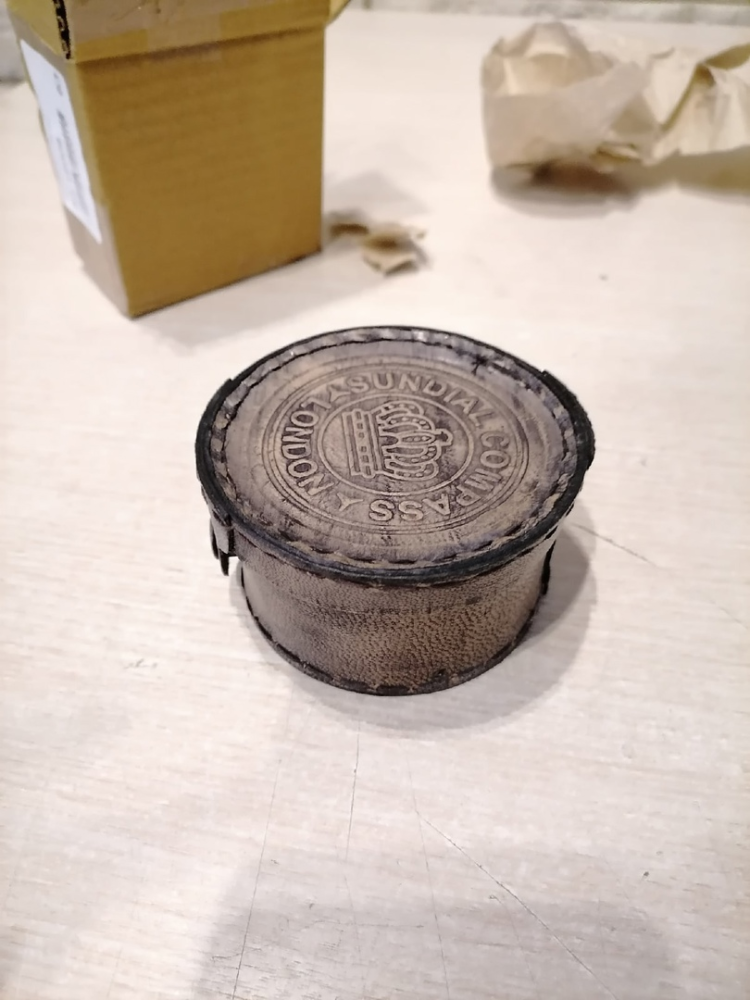 Морской компас в кожаном футляре Nautical NA-16008, фото со склада сборный футляр