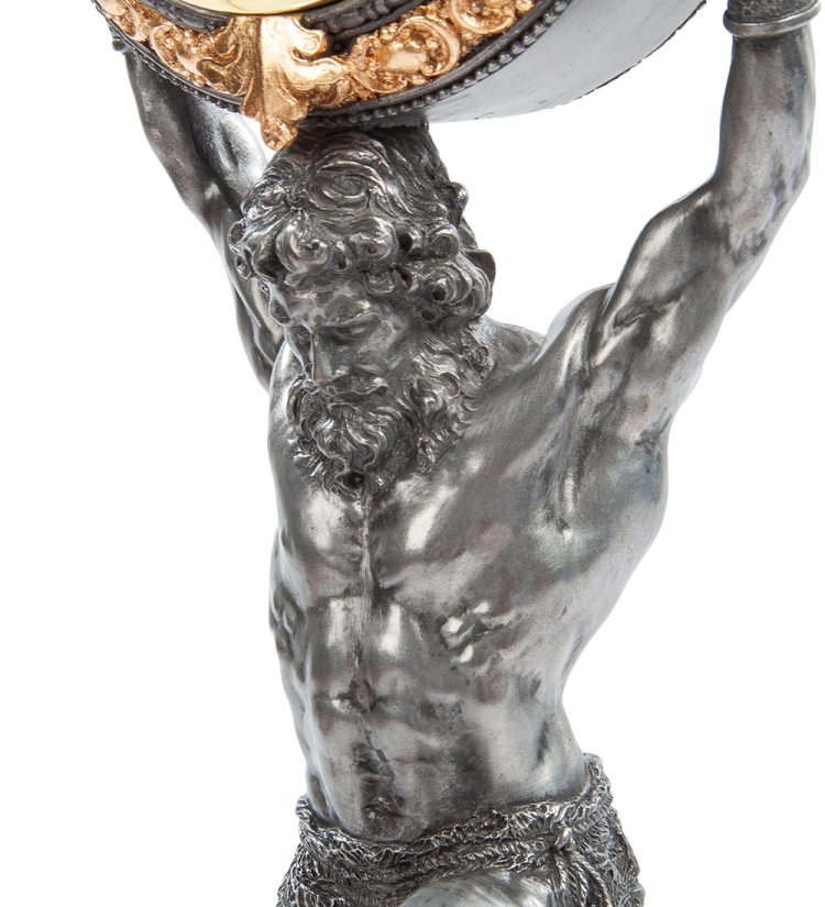 Часы Атлант Veronese WS-612, увеличенный вид атланта