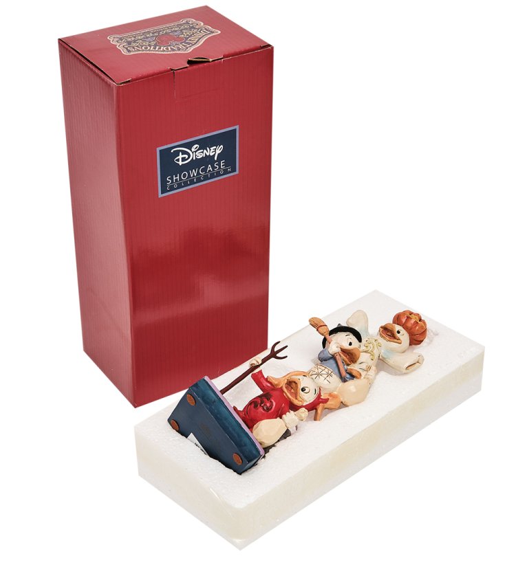 Статуэтка Билли Вилли Дилли - Хэллоуин в Утиных историях Disney Traditions 906759, упаковочный вид