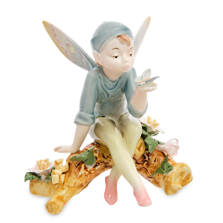 Фигурка из фарфора Девушка-эльф на ветке