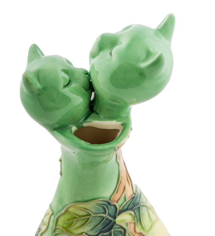 Ваза из фарфора для цветов Парочка кошек Камелия Pavone JP-98/27, фотография крупным планом