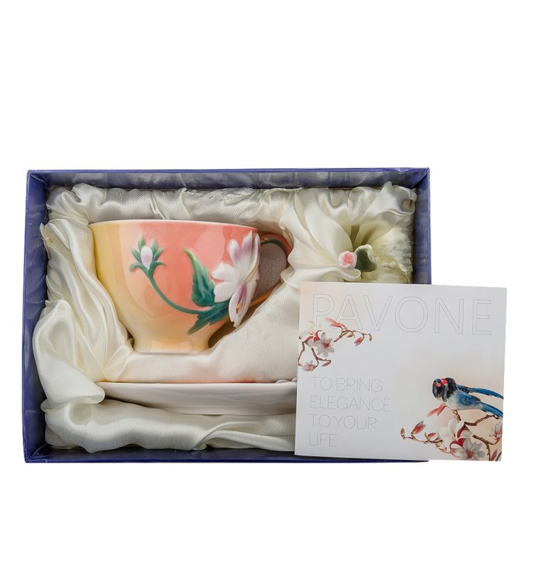 Чайная пара из фарфора с ложечкой Сальпиглоссис Pavone FM-63/ 3, фотография в упаковке