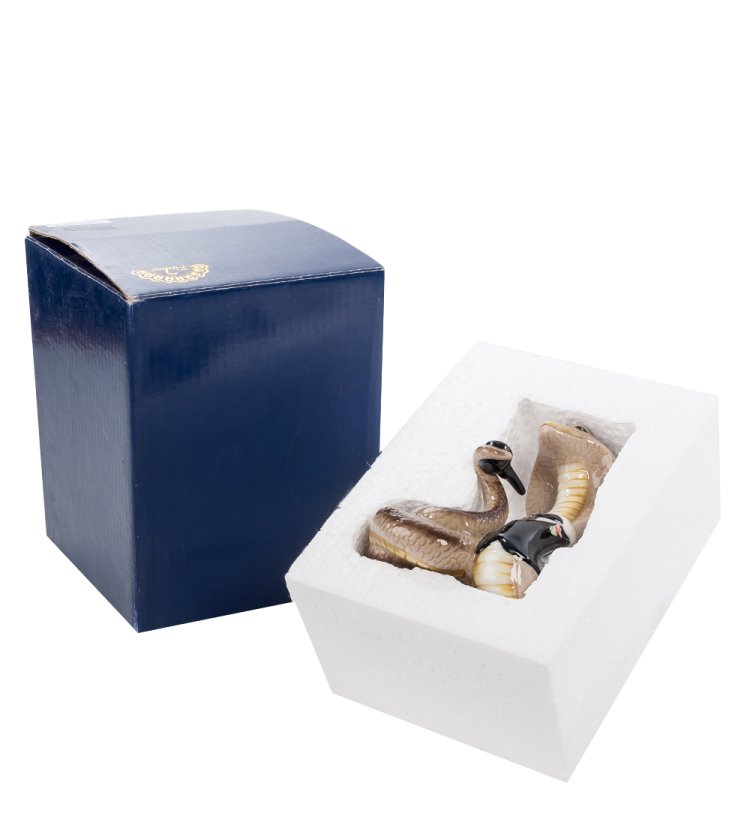 Фигурка из керамики Змея-Аристократ Pavone CMS-37/ 5, фотография в упаковке