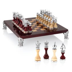 Шахматный набор (доска - дерево красное)