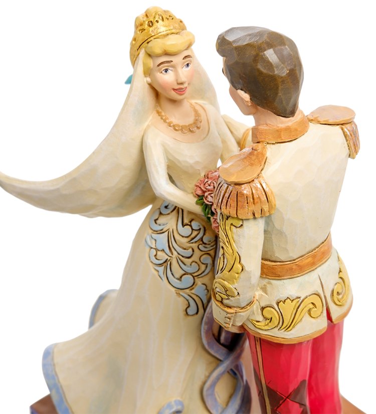 Статуэтка Синдерелла и Принц - Жили они долго и счастливо Disney Traditions, вид сверху