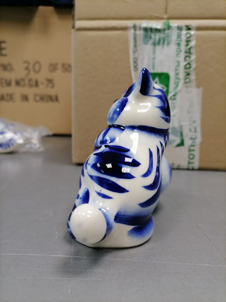 Фигурка Кот воришка Голубая гжель ГЛ-357, фото со склада вид профиль
