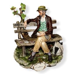 Фарфоровая статуэтка Пасьянс