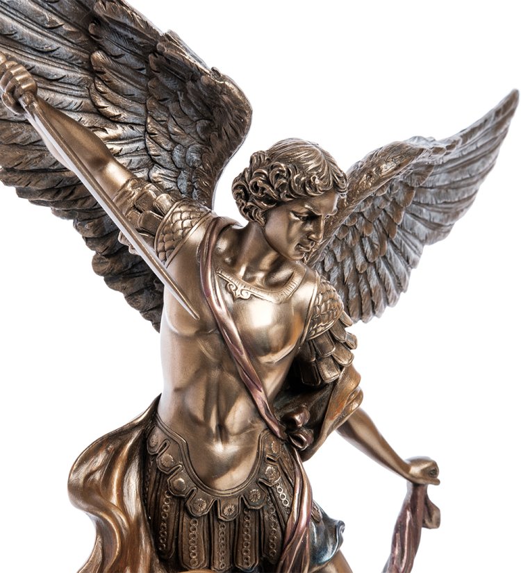 Статуэтка Михаил Архангел, побеждающий дьявола Veronese WS-30/ 1, портретный вид