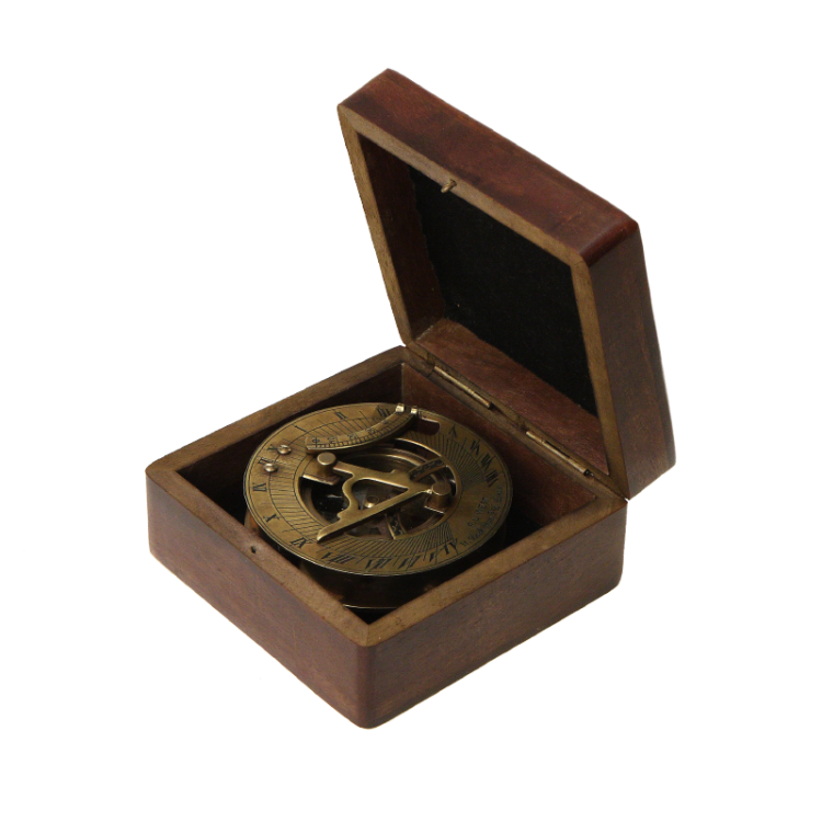 Морской компас в футляре из темного дерева Nautical NA-1663-B, сборный вид в футляре