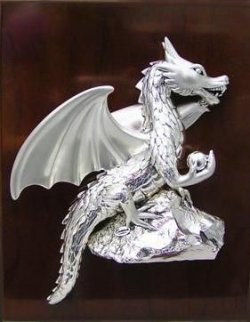 Панно Дракон на скале, посеребрение глянцевое