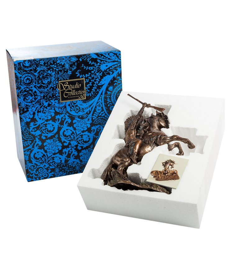 Статуэтка Индеец-победитель на коне Veronese WS-444, упаковочный вид