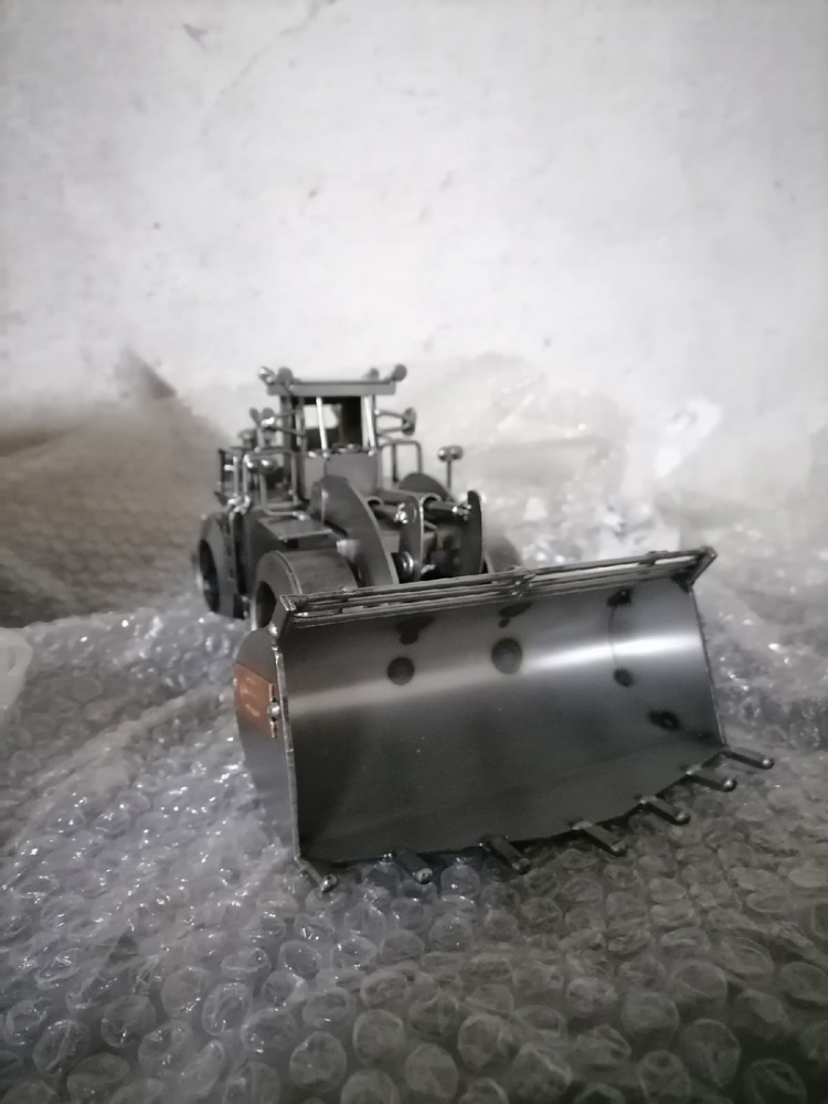 Фигурка из металла Бульдозер 460 Hinz & Kunst, фото со склада