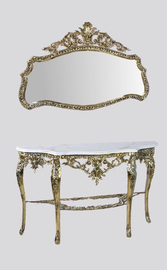 Зеркало Конша в золотой раме из бронзы Bello De Bronze BP-50104, Вариант размещения с консолью