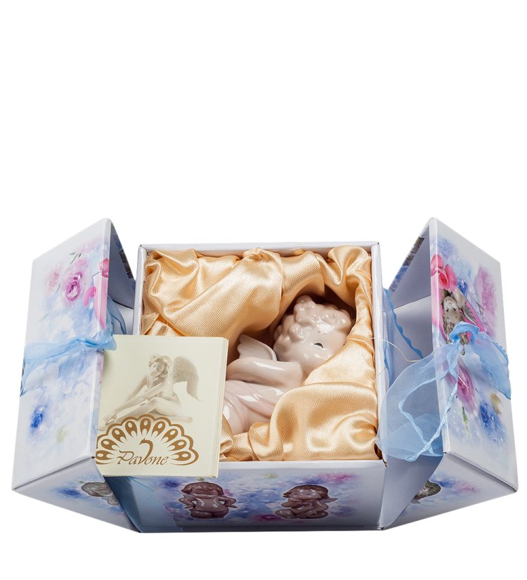 Фигурка из фарфора Амурчик с рукой за спиной Pavone JP-09/ 3, фотография в упаковке