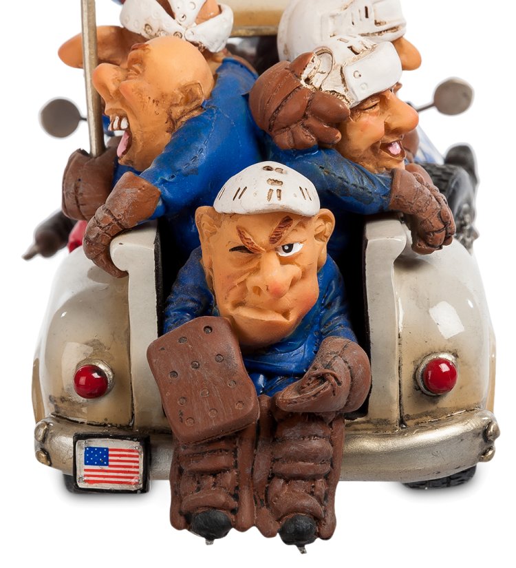 Фигурка Машины USA Road Trip The Comical World of Stratford SCAR-95, увеличенный вид деталей