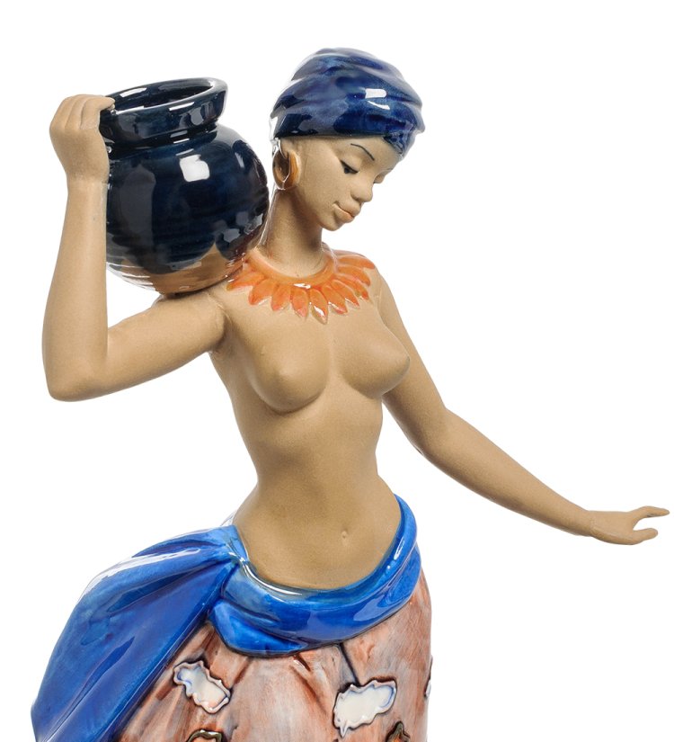 Статуэтка из фарфора Африканка с кувшином Pavone JP-39/ 2, фотография крупным планом