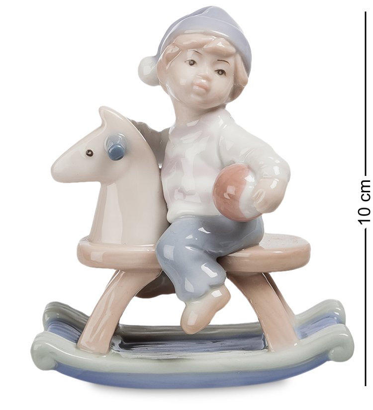 Статуэтка из фарфора Мальчик на Лошадке с мячиком Pavone JP-36/17