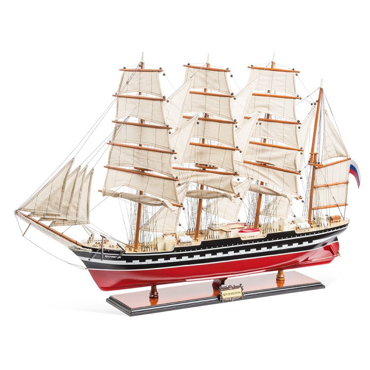 Модель корабля Крузенштерн