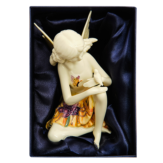 Фигурка из фарфора Девушка-эльф с птичкой Pavone JP-07/16, упаковочный вид