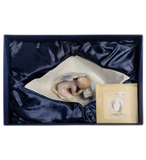 Музыкальная статуэтка из фарфора Девочка в лодке Pavone  JP-42/29, упаковочный вид