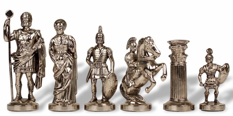 Шахматы с красной доской Греко-Римский период Manopoulos MP-S-3-28-RED, фотография серебряных фигур