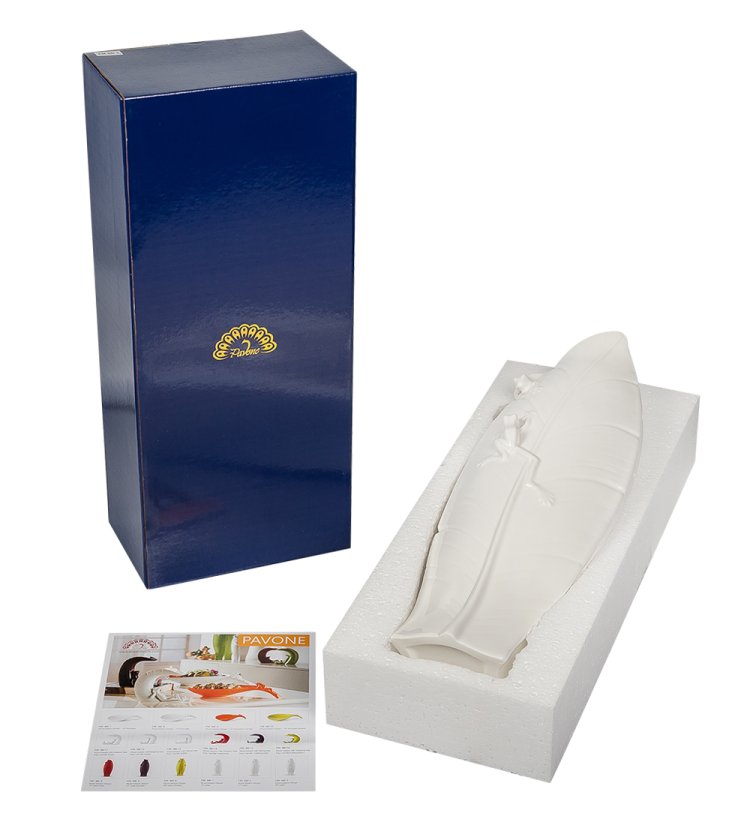 Ваза из фарфора Тропические лягушки, белая Pavone FM-88/ 1, фотография в упаковке