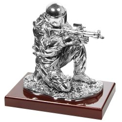 Скульптура Боец серебристый, Глянцевый