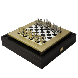 Шахматы Греко-Римский период, черно-белая доска