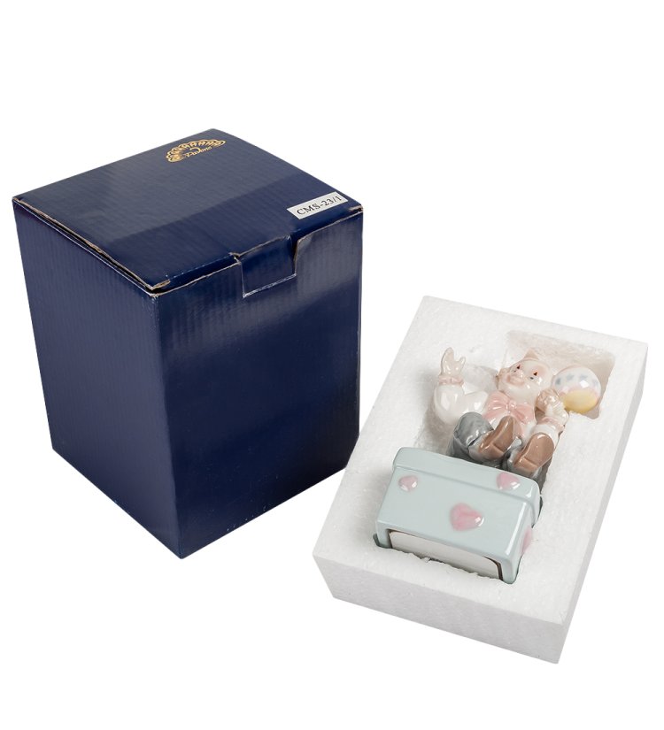 Музыкальная Статуэтка из фарфора клоун с воздушным шаром Pavone CMS-23/ 1, фотография упаковки