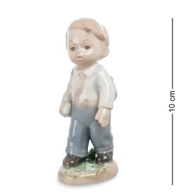 Статуэтка из фарфора Мальчик с рюкзаком