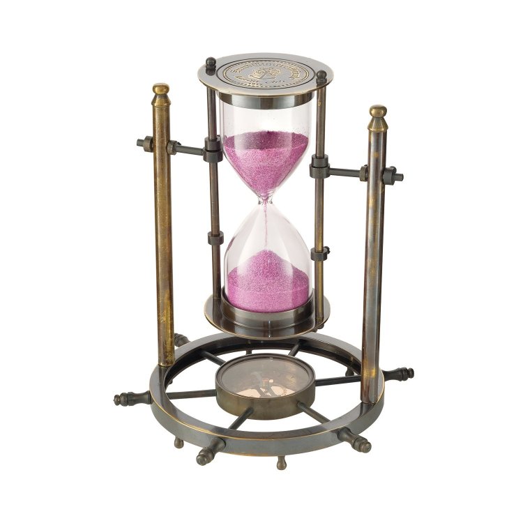 Песочные часы с компасом на латунном штурвале