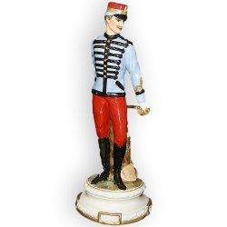 Статуэтка Фарфоровый солдатик - Французский солдат