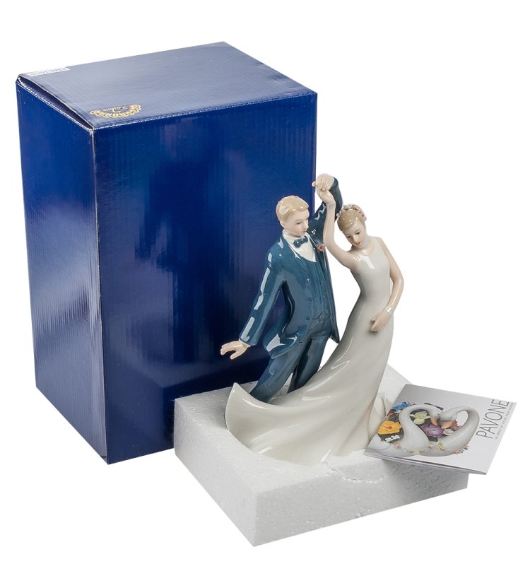 Музыкальная статуэтка из керамики Свадебный танец Pavone CMS-10/36, фотография коробки