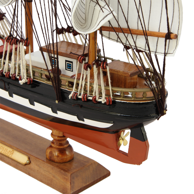 Модель парусного корабля Мирный, 55 см, фото кормы