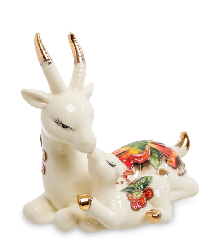 Статуэтка из фарфора Козочка с козликом с золотой отделкой Pavone JP-71/ 13, фотография с боку