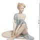 Статуэтка из фарфора Девушка в сером платье сидит на полу Pavone JP-15/ 9