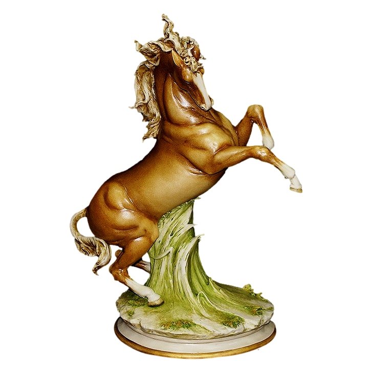 Статуэтка из фарфора Лошадь