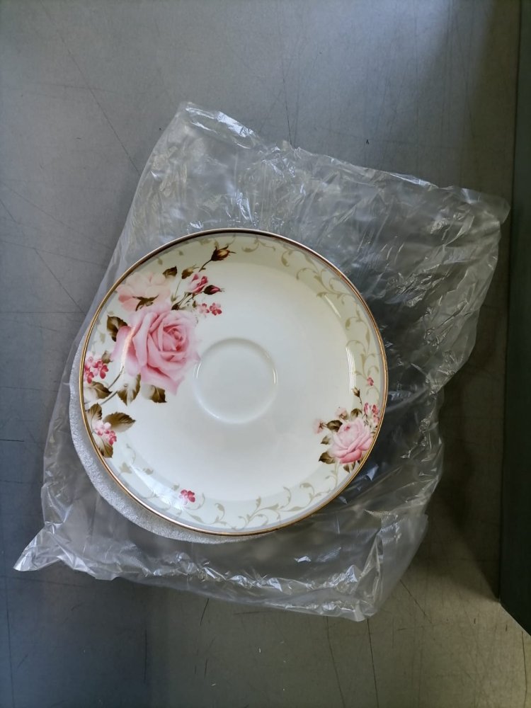 Чайный сервиз на 6 персон из фарфора Монте-Роза